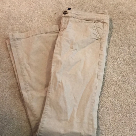 American eagle khakis - Picture 1 of 3